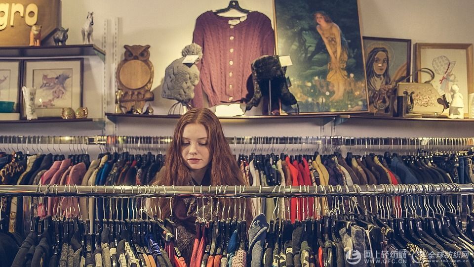 美國(guó)將推遲對(duì)中國(guó)服裝征收10%關(guān)稅，穿衣關(guān)乎民生，加稅對(duì)誰都不好(圖1)